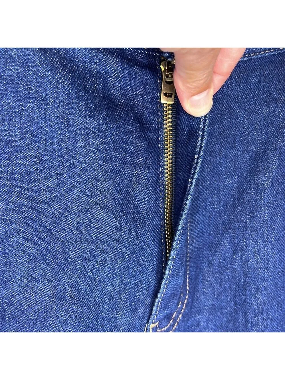 Levi’s 517 Bootcut Jeans Like New Size 36x29